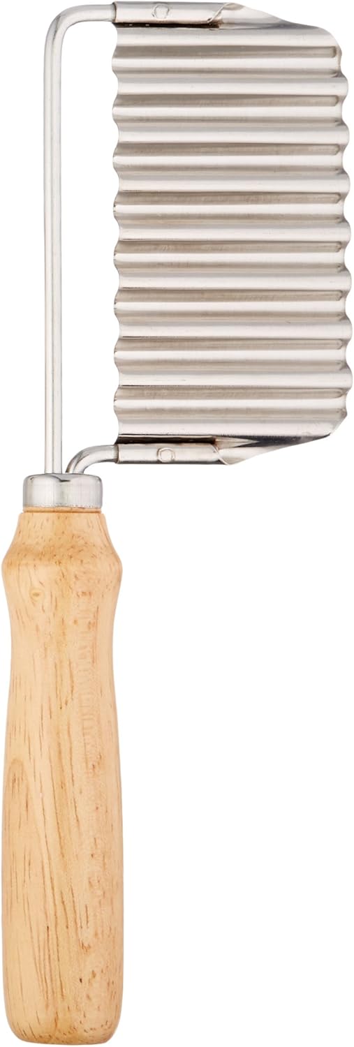 Wood Handle Crinkle Cutter