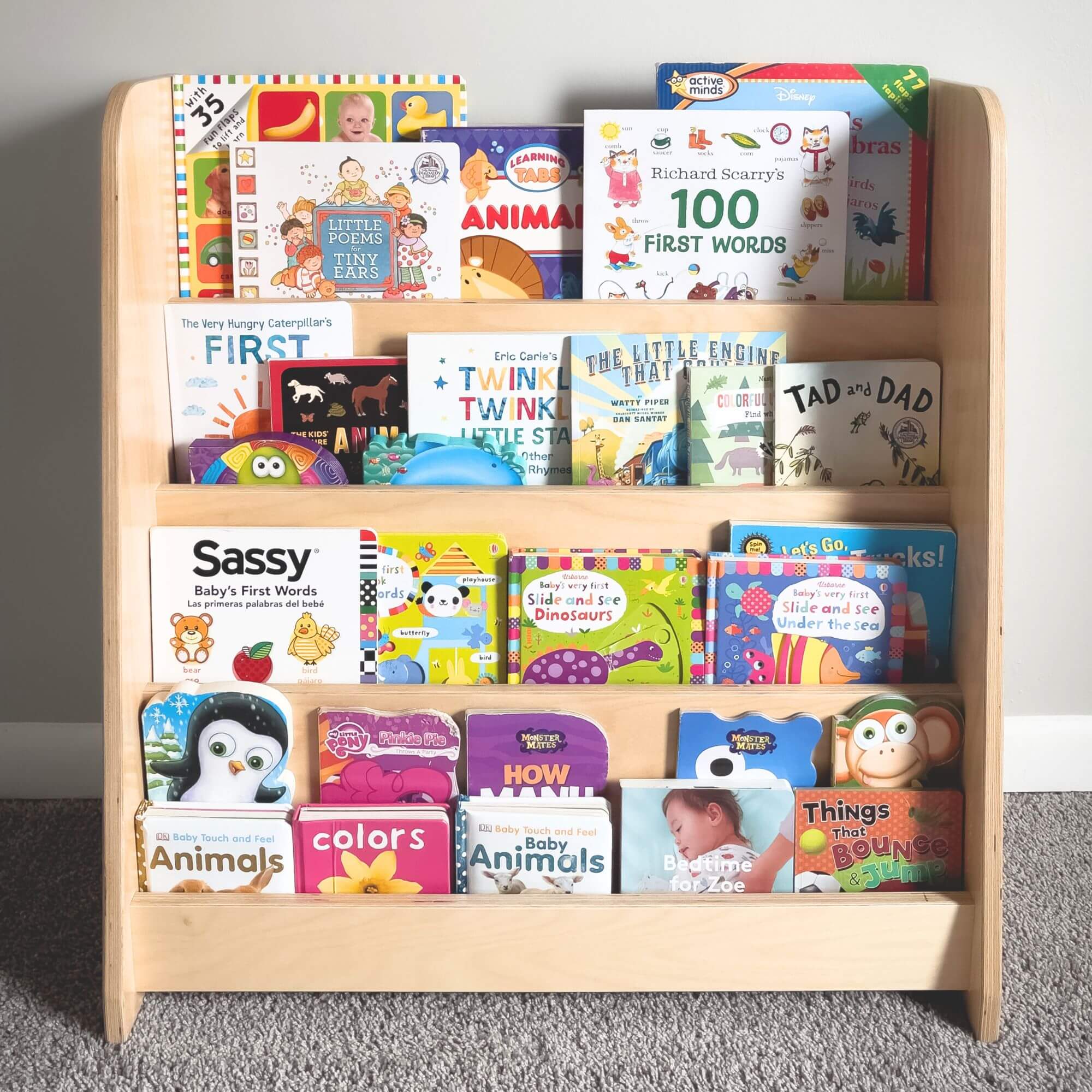 Furniture: Tiered Montessori Bookshelf