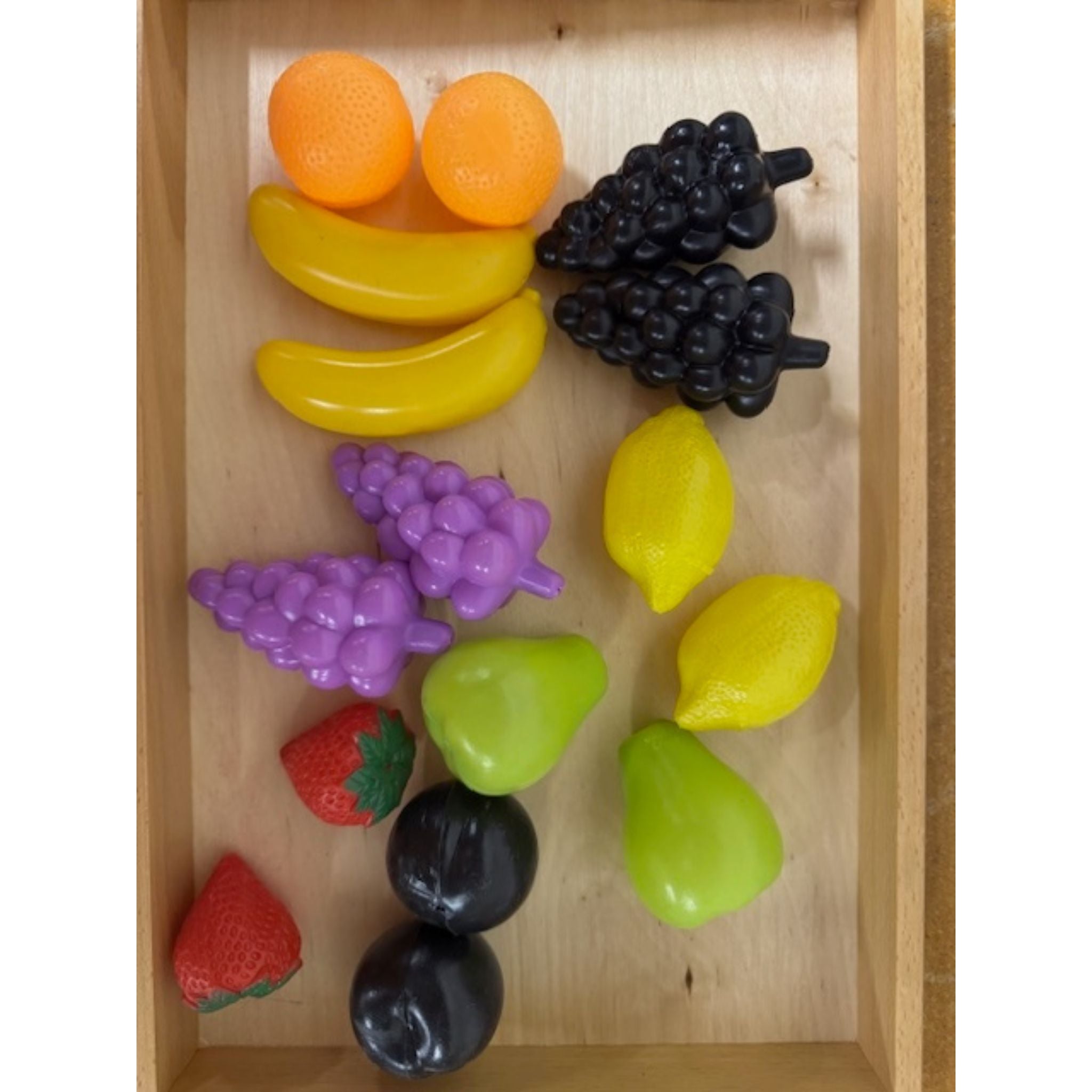 34 Piece of Play Fruits and Vegetables