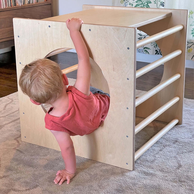 Furniture: Play Cube