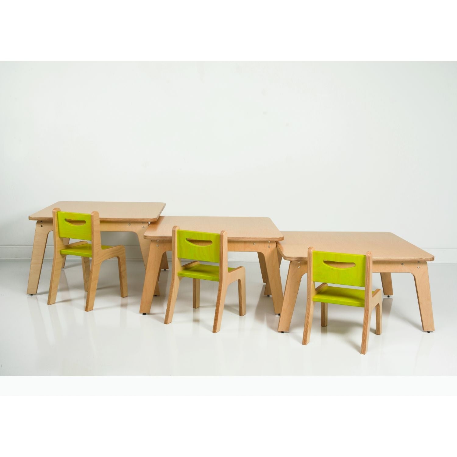 Furniture: Square Table