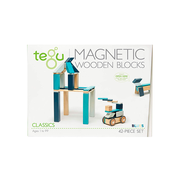 42-Piece Set Magnetic Wooden Blocks