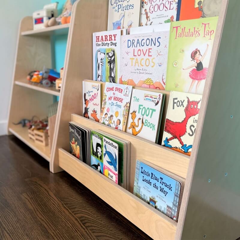 Furniture: Tiered Montessori Bookshelf