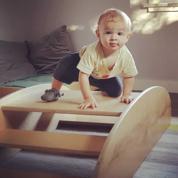 Furniture: Rocking Boat / Steps