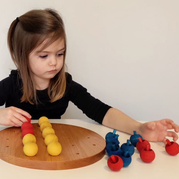 Toddler: Jumbo Wood Knob Pegboard Set Item# S9393